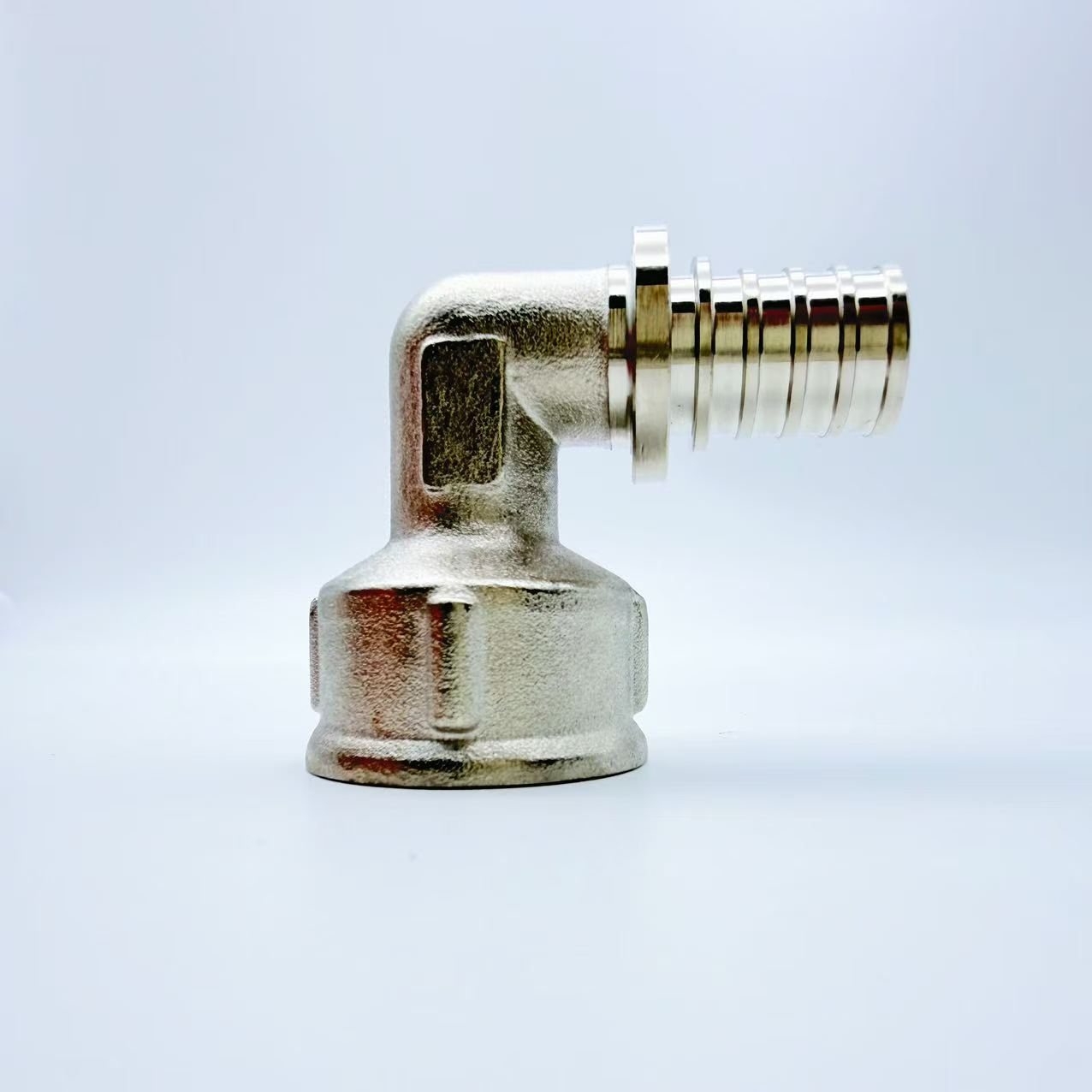 Ynterne thread sliding elbow