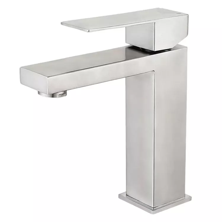 Minimalistyske geometryske Hot And Cold Basin Kraan