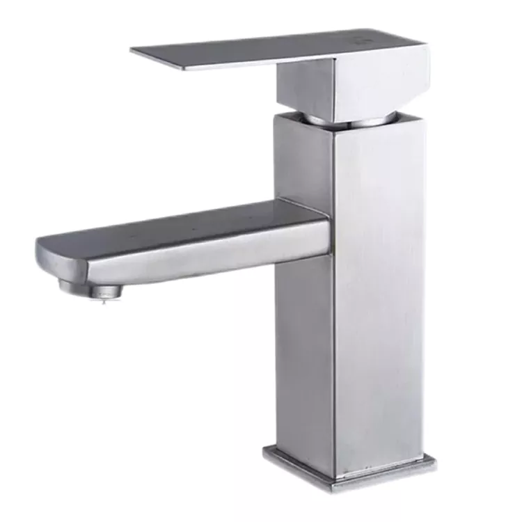 Minimalistyske Square Hot En Cold Basin Kraan